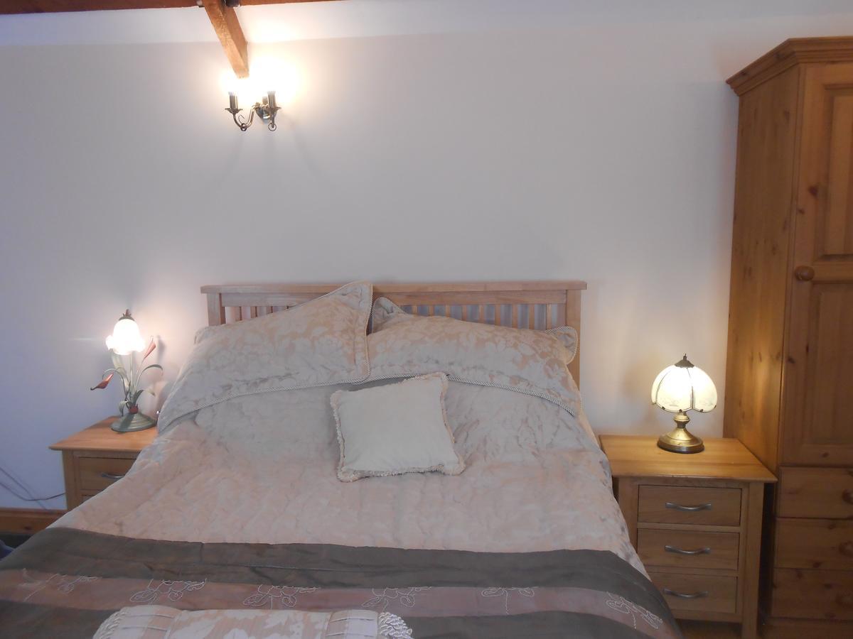 Lletygwilym, Heol Dwr Bed & Breakfast Kidwelly Ngoại thất bức ảnh